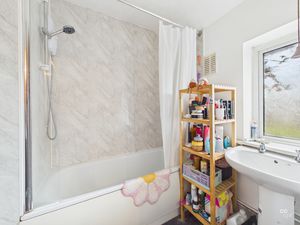 Photo 14- click for photo gallery